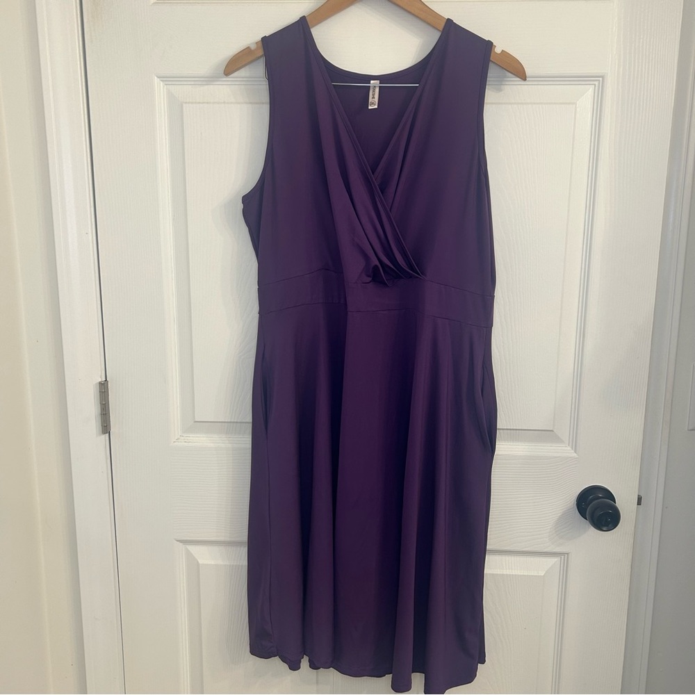 Chic Sleeveless Purple Midi Dress